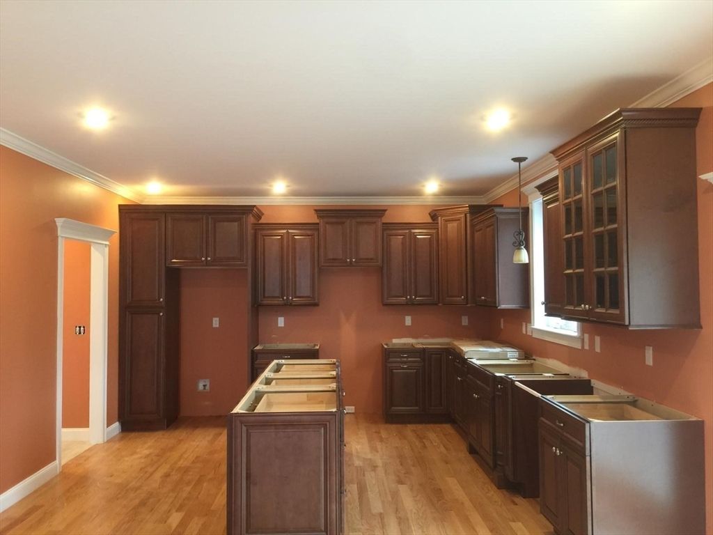 Interior, Kitchen, Pendant Lights, Recessed Lighting, Wood Texture Flooring