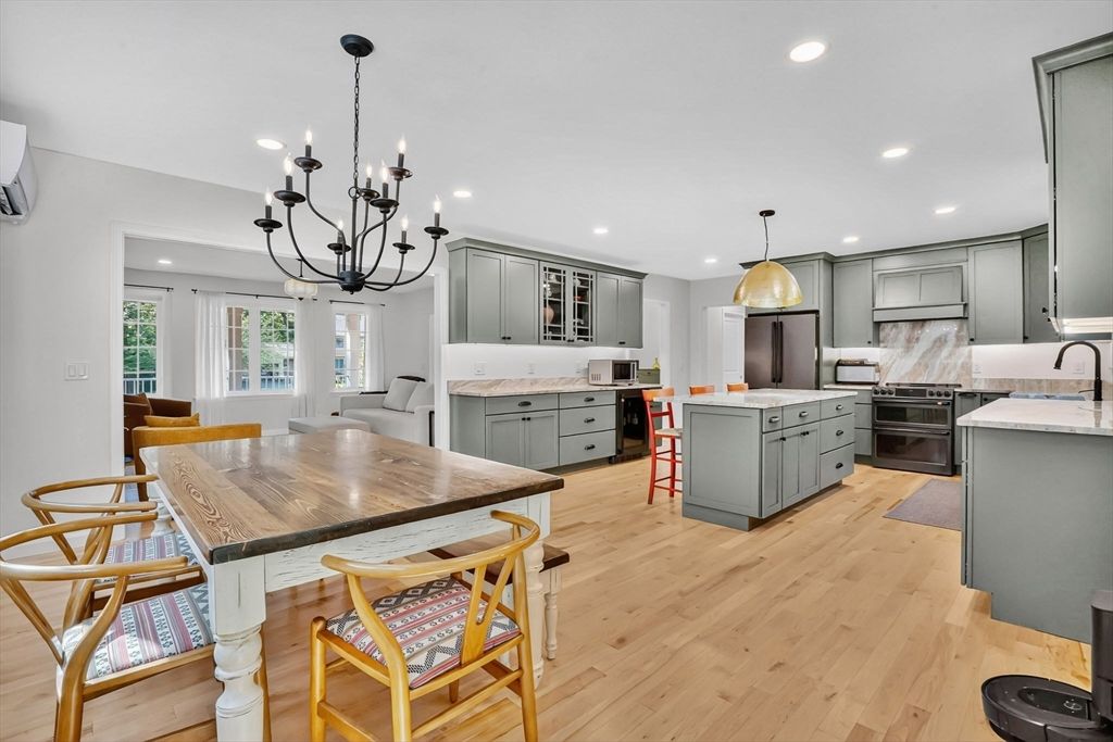 Chandelier, Interior, Kitchen, Pendant Lights, Recessed Lighting, Wood Texture Flooring