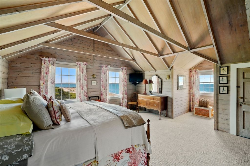 Bedroom, Interior, Water, Wooden Beams, Wooden Ceilings, Wooden Walls