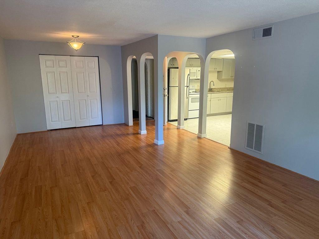 Empty room, Interior, Kitchen, Wood Texture Flooring