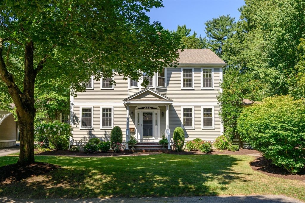 Exterior, Facade, Georgian