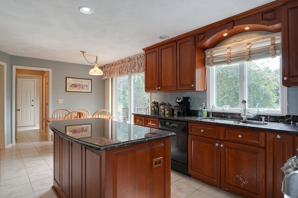 Interior, Kitchen, Pendant Lights, Recessed Lighting
