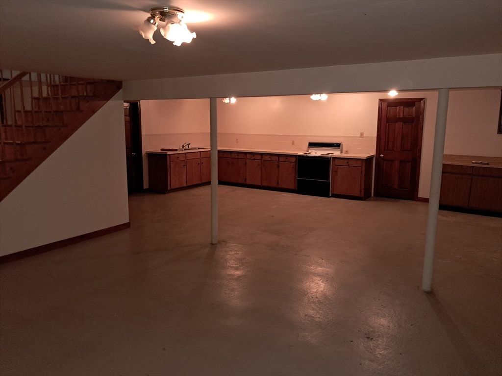 Empty room, Interior, Kitchen