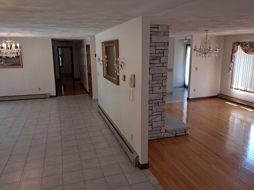 Chandelier, Empty room, Interior, Wood Texture Flooring