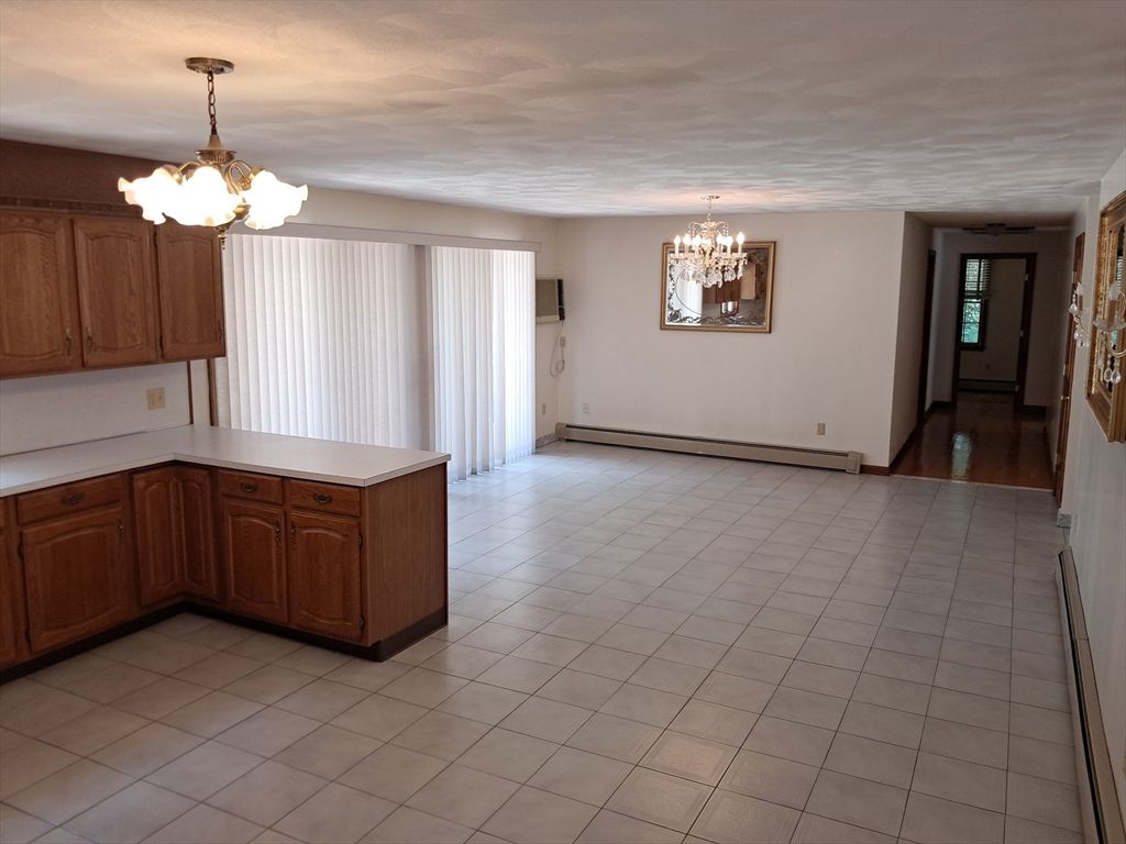 Chandelier, Empty room, Interior, Kitchen