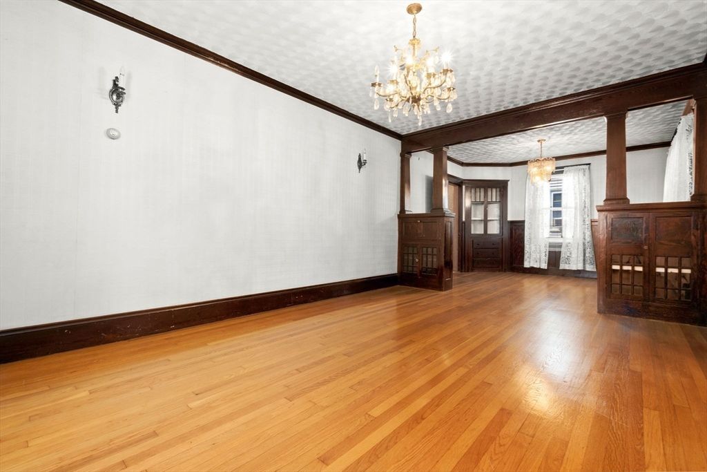 Chandelier, Empty room, Interior, Wood Texture Flooring