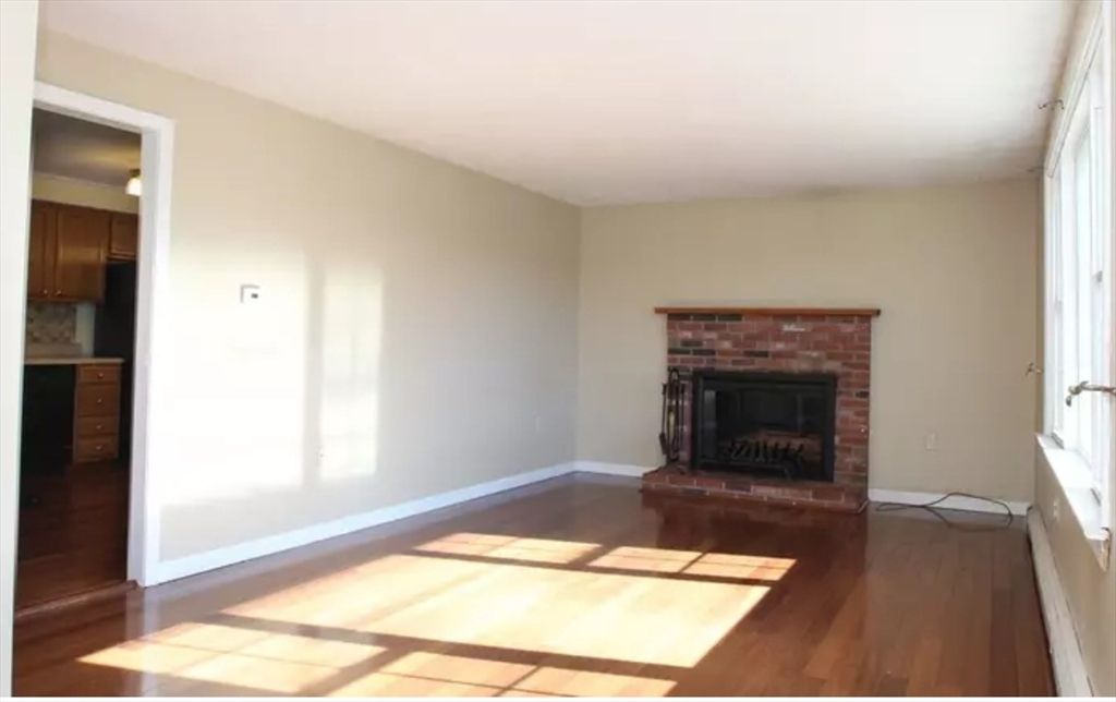 Empty room, Fireplace, Interior, Wood Texture Flooring