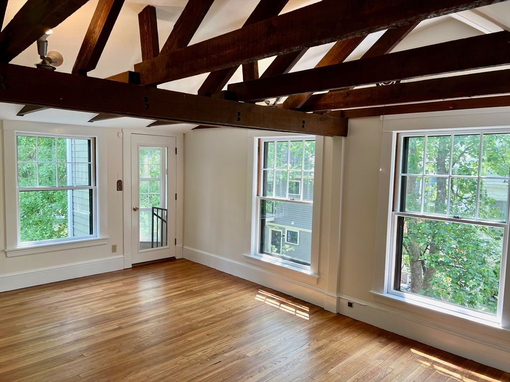 Empty room, Interior, Wooden Beams, Wood Texture Flooring