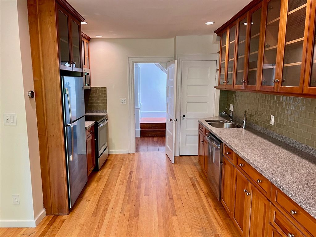 Interior, Kitchen, Recessed Lighting, Wood Texture Flooring