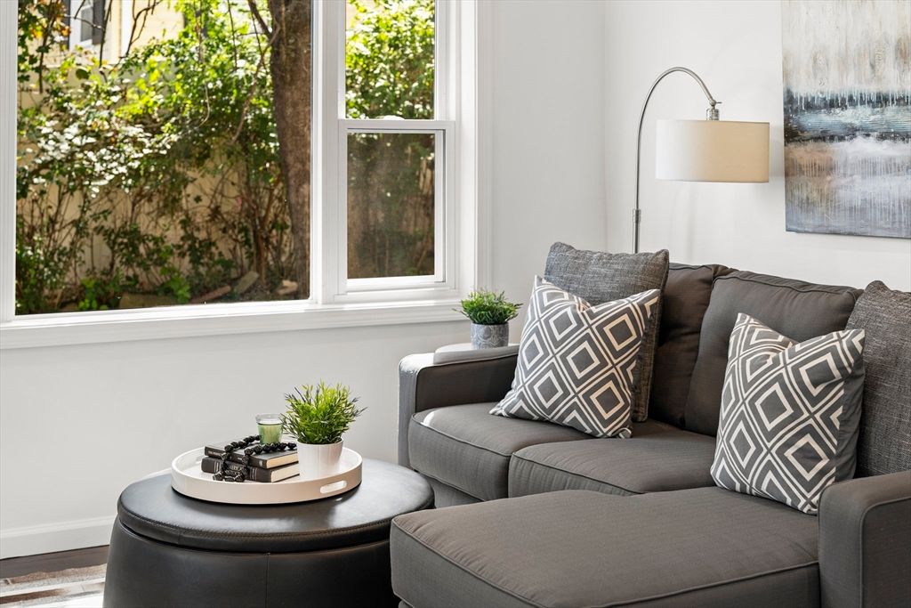Interior, Living room