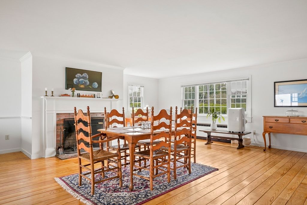 Dining room, Fireplace, Interior, Wood Texture Flooring
