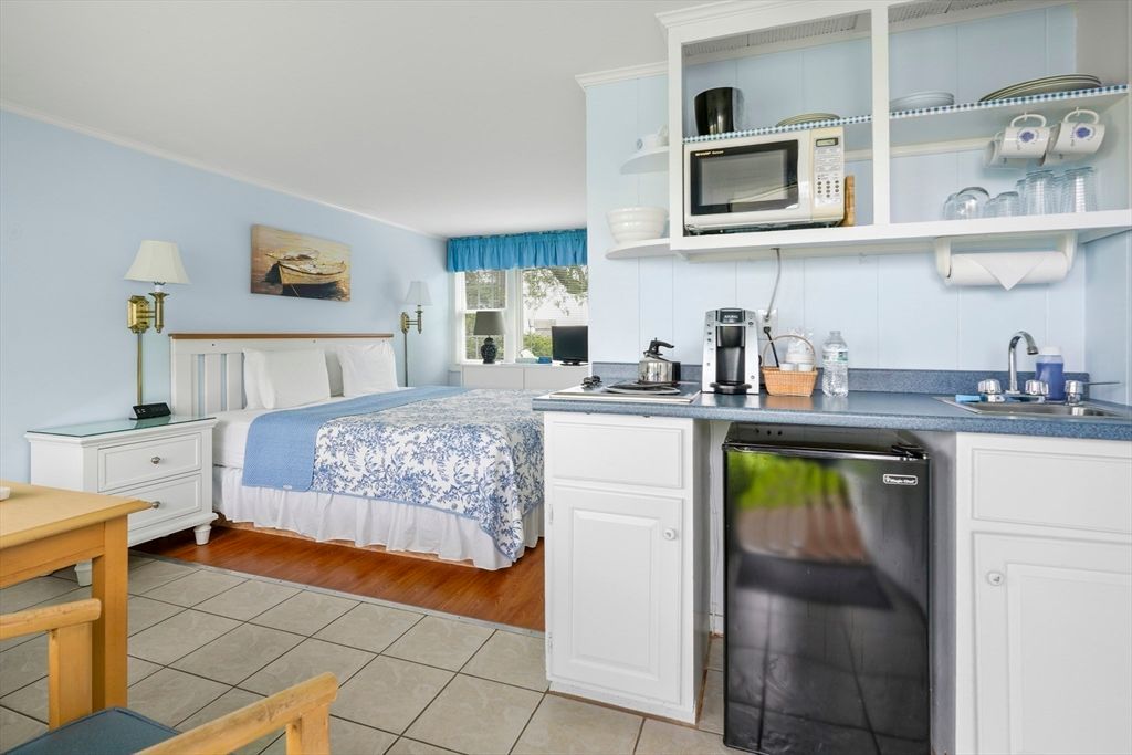 Bedroom, Interior, Kitchen, Wood Texture Flooring