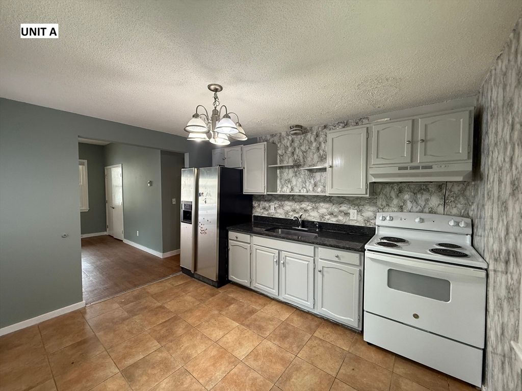 Interior, Kitchen, Pendant Lights