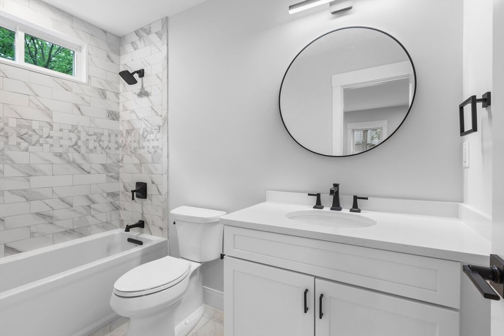 Bathroom, Interior, Marble Walls