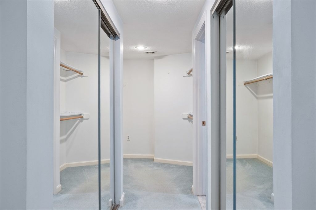 Interior, Recessed Lighting, Walk-in Closets