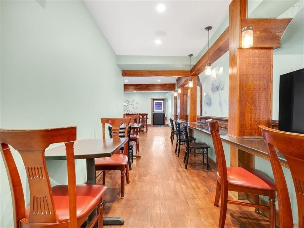 Dining room, Interior, Pendant Lights, Recessed Lighting, Wood Texture Flooring