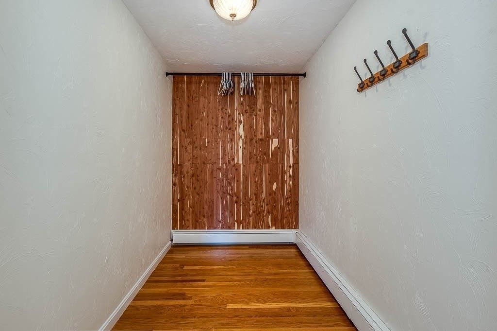 Empty room, Interior, Wood Texture Flooring, Wooden Walls