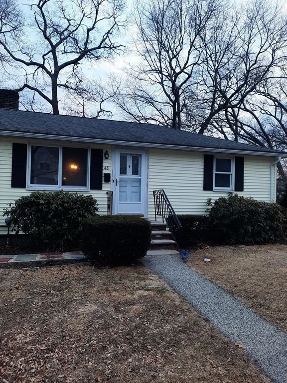 Exterior, Facade, Cape Cod