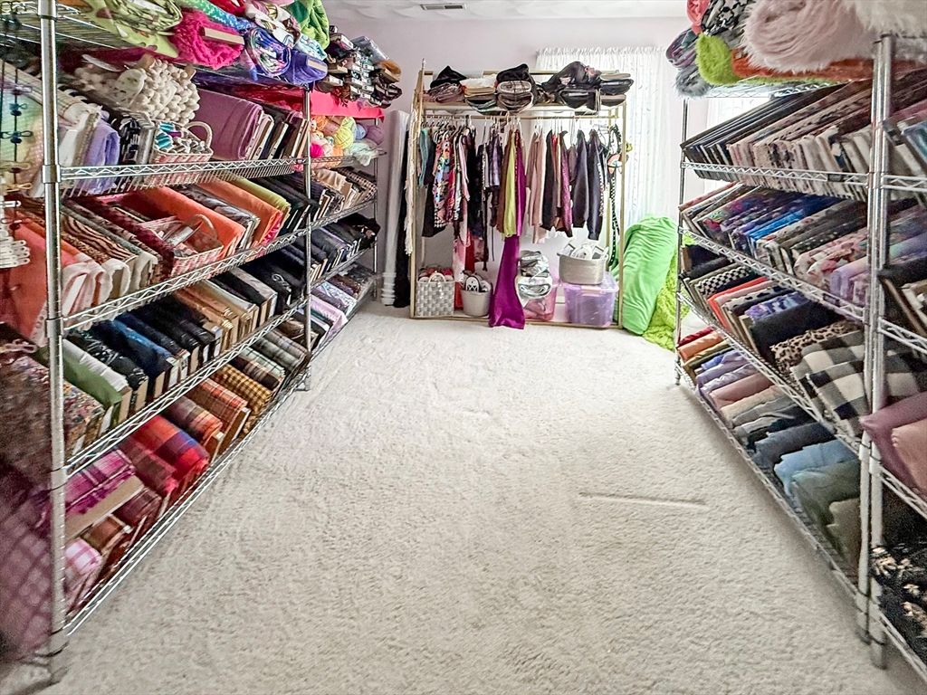 Interior, Walk-in Closets