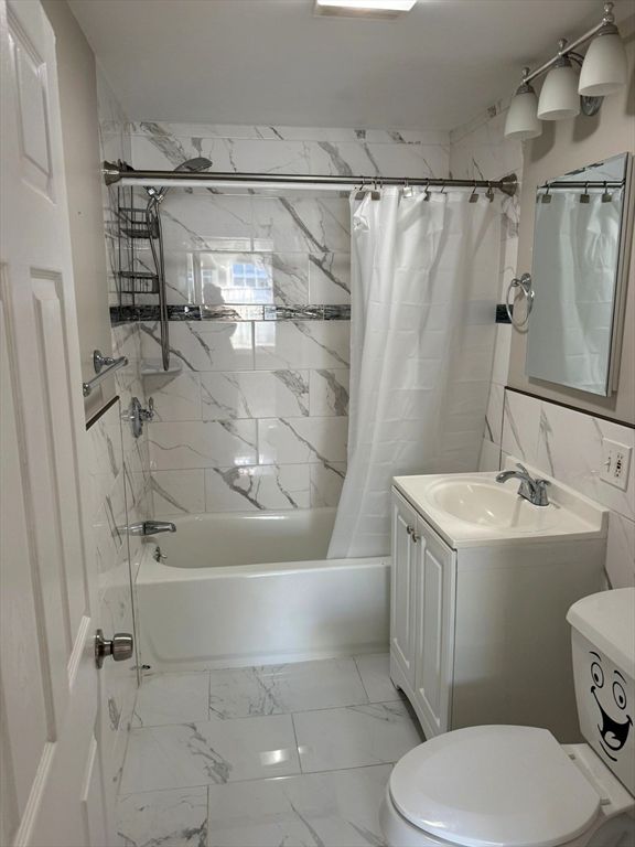 Bathroom, Interior, Marble, Marble Walls