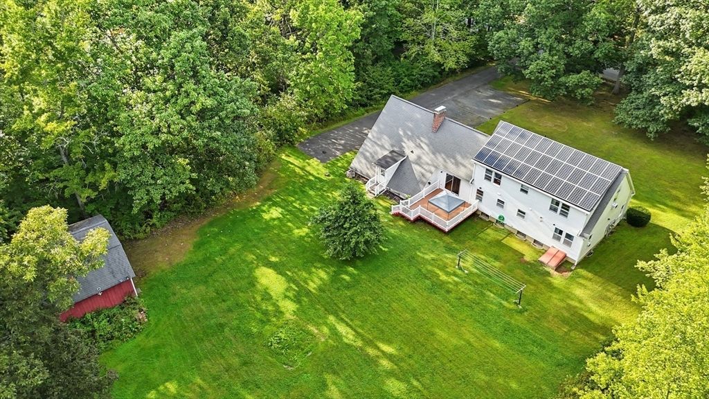 Exterior, Drone