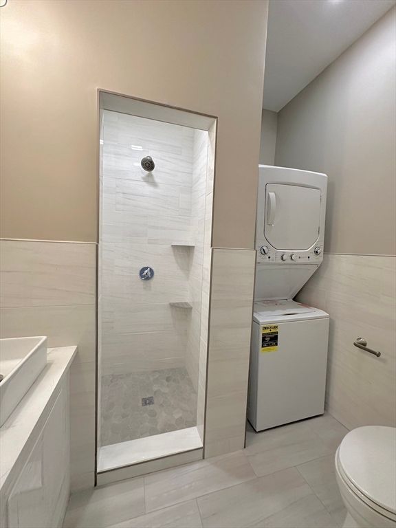 Bathroom, Glass Shower, Interior, Washer