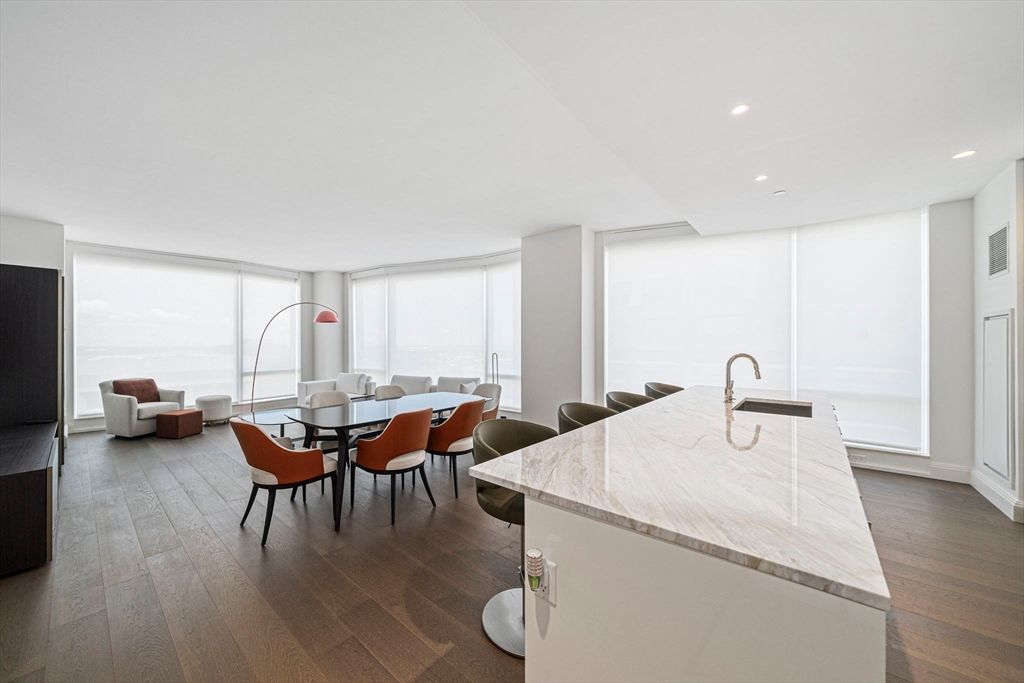 Dining room, Interior, Kitchen, Recessed Lighting, Wood Texture Flooring