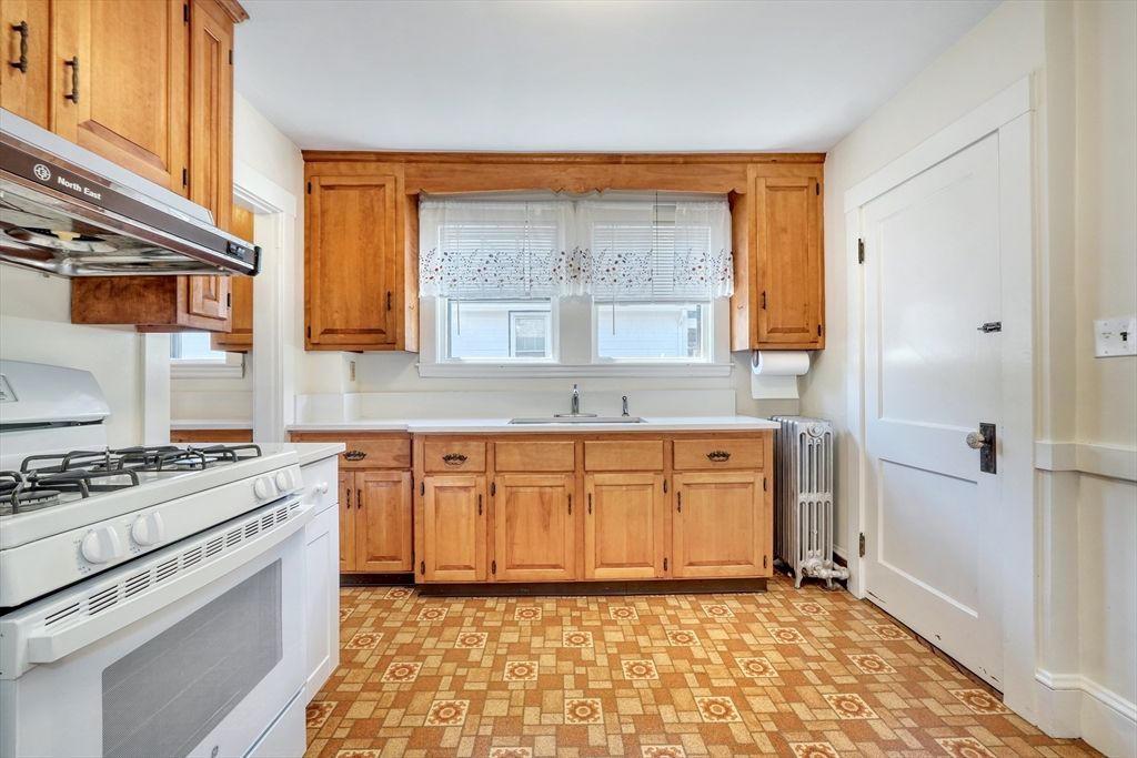 Interior, Kitchen