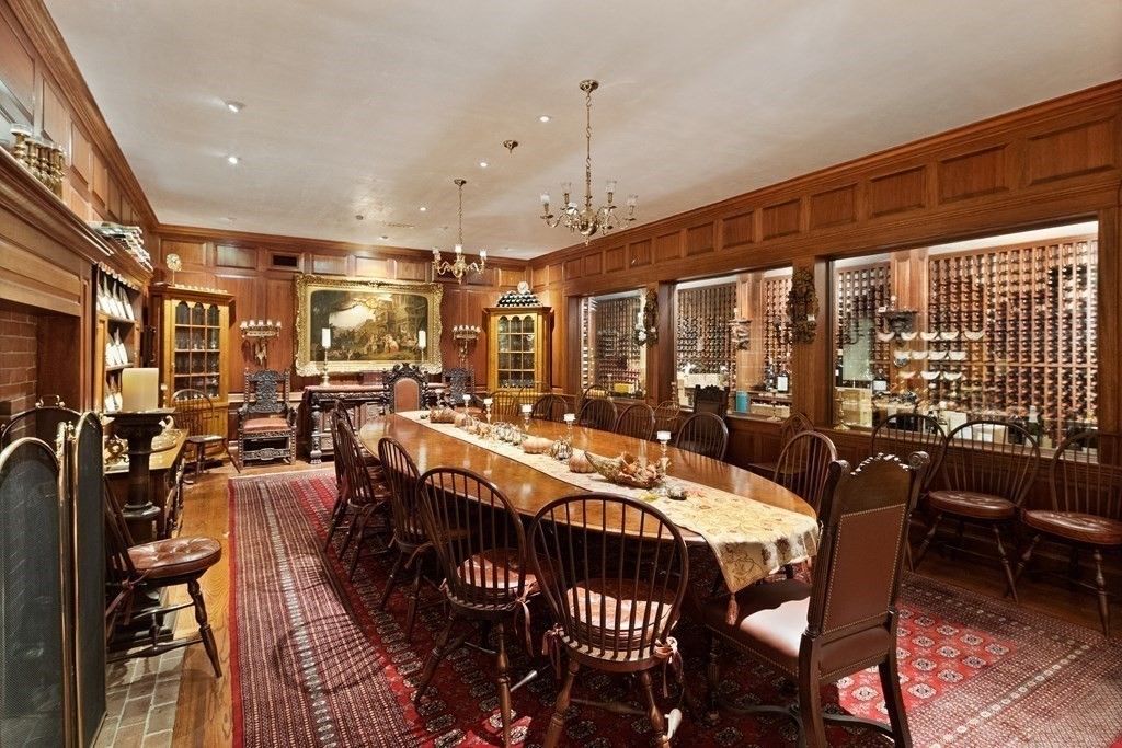 Dining room, Interior, Pendant Lights, Recessed Lighting