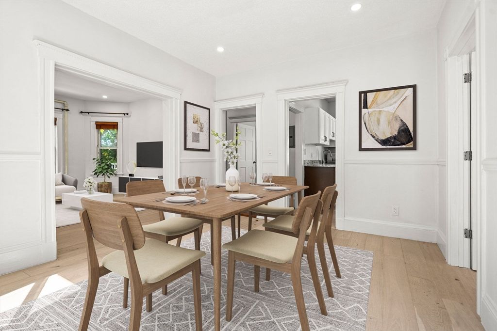 Dining room, Interior, Living room, Recessed Lighting, Wood Texture Flooring