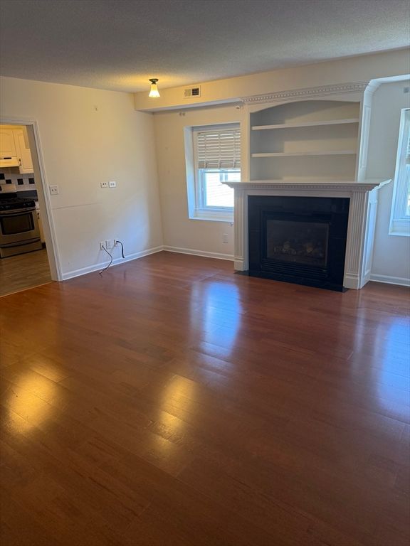 Empty room, Fireplace, Interior, Wood Texture Flooring