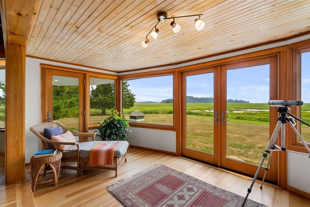 Interior, Sun Room, Wooden Ceilings, Wood Texture Flooring