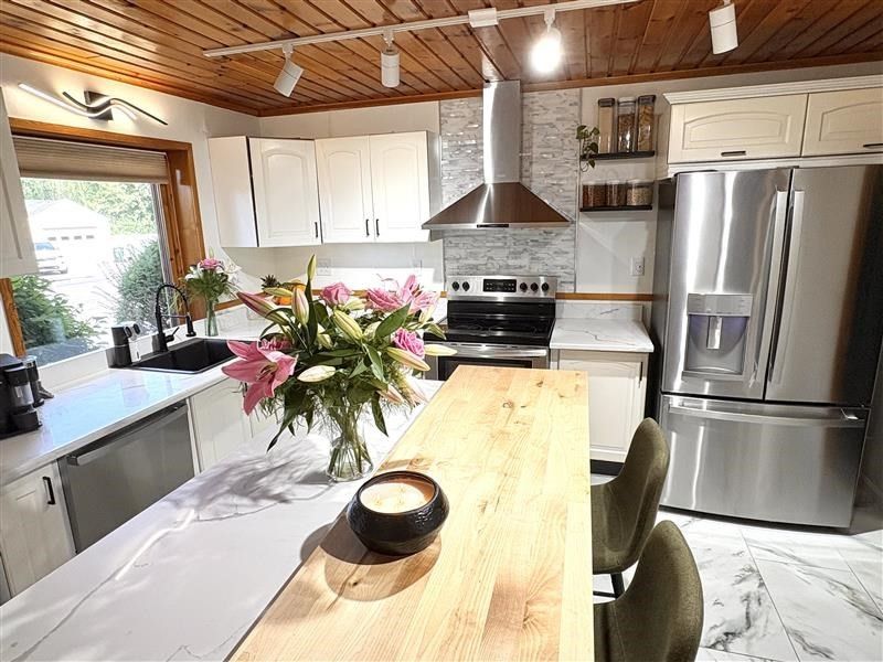 Interior, Kitchen, Marble, Stainless Steel Appliances, Wooden Ceilings