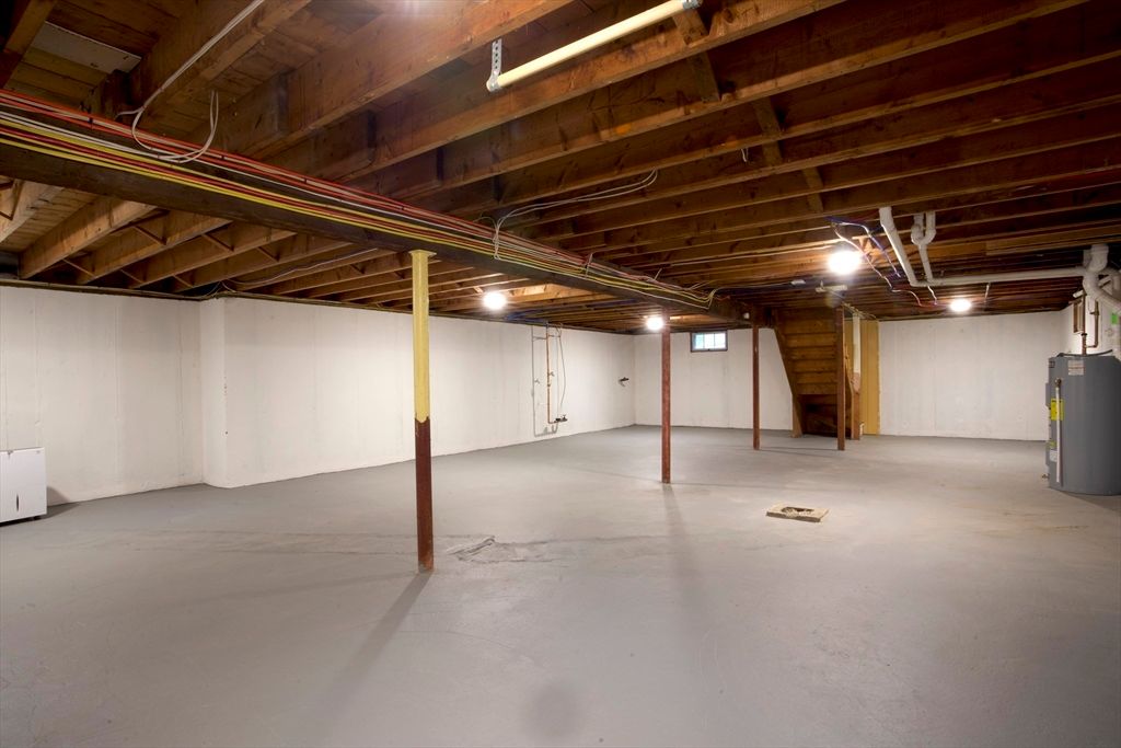 Interior, Wooden Beams