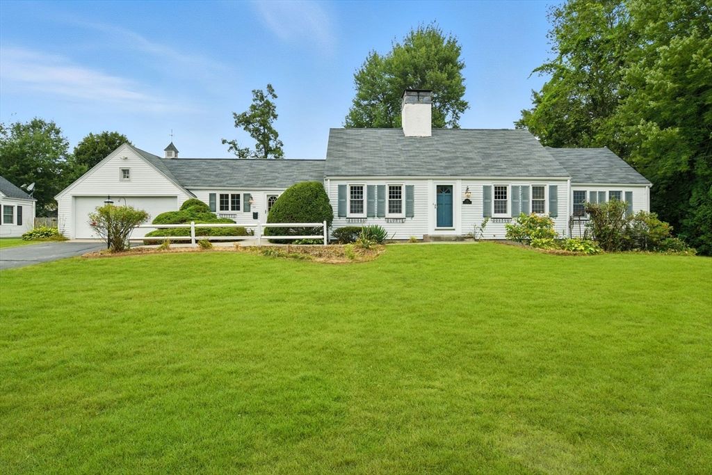 Attached, Backyard, Detached Garage, Exterior, Facade, Cape Cod