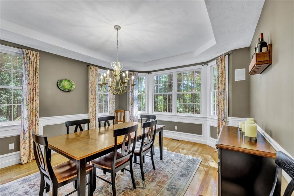 Chandelier, Dining room, Interior, Wood Texture Flooring