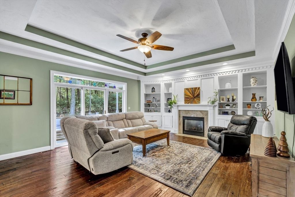 Fireplace, Interior, Living room, Recessed Lighting, Wood Texture Flooring