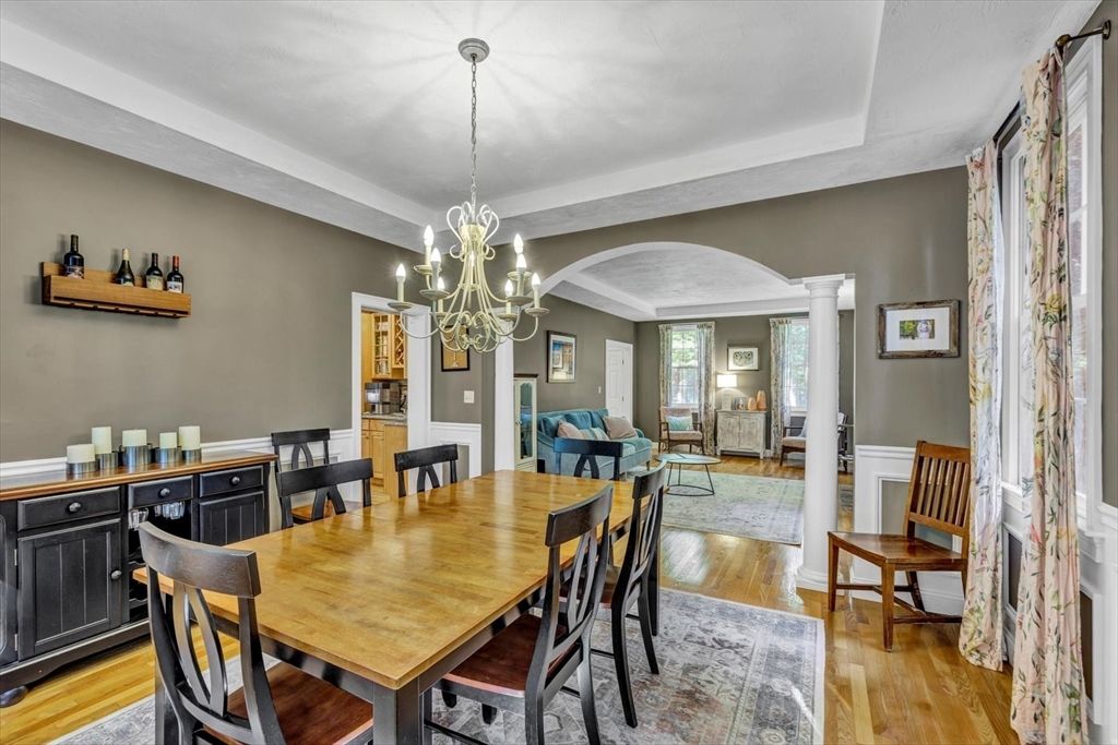 Chandelier, Dining room, Interior, Wood Texture Flooring