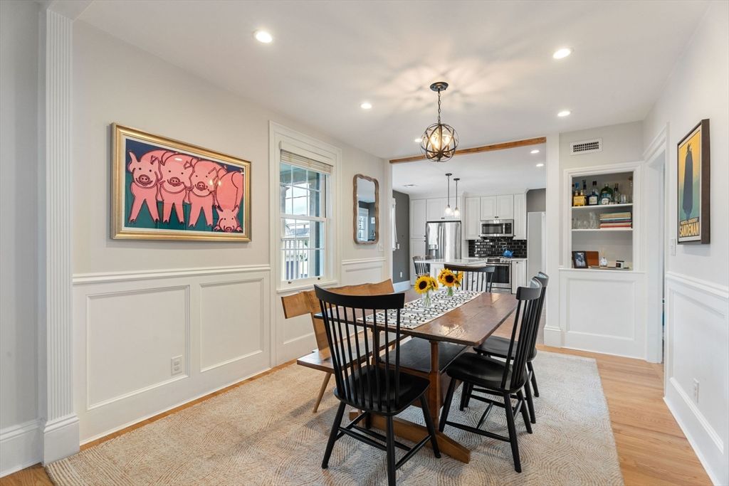 Dining room, Interior, Kitchen, Pendant Lights, Recessed Lighting, Stainless Steel Appliances, Wood Texture Flooring