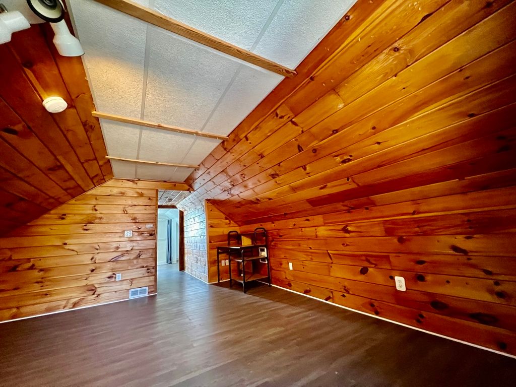 Empty room, Interior, Wood Texture Flooring, Wooden Walls