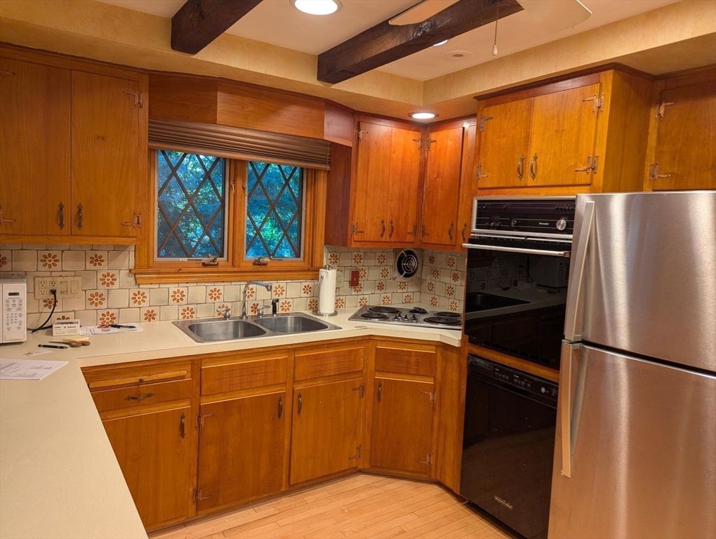 Interior, Kitchen, Recessed Lighting, Stainless Steel Appliances, Wooden Beams, Wood Texture Flooring