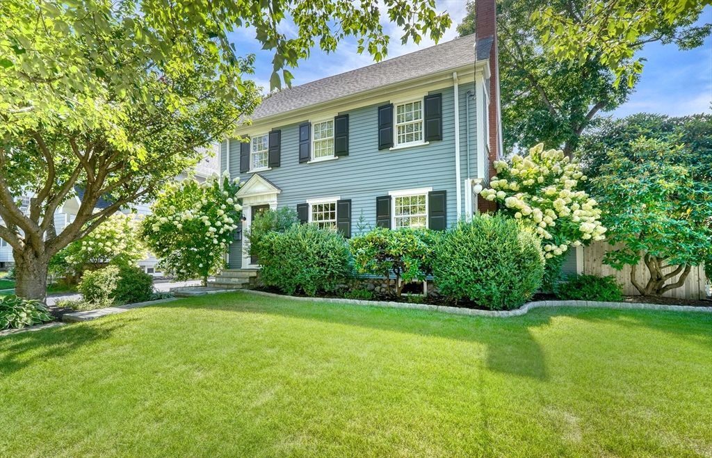 Backyard, Exterior, Facade, Georgian