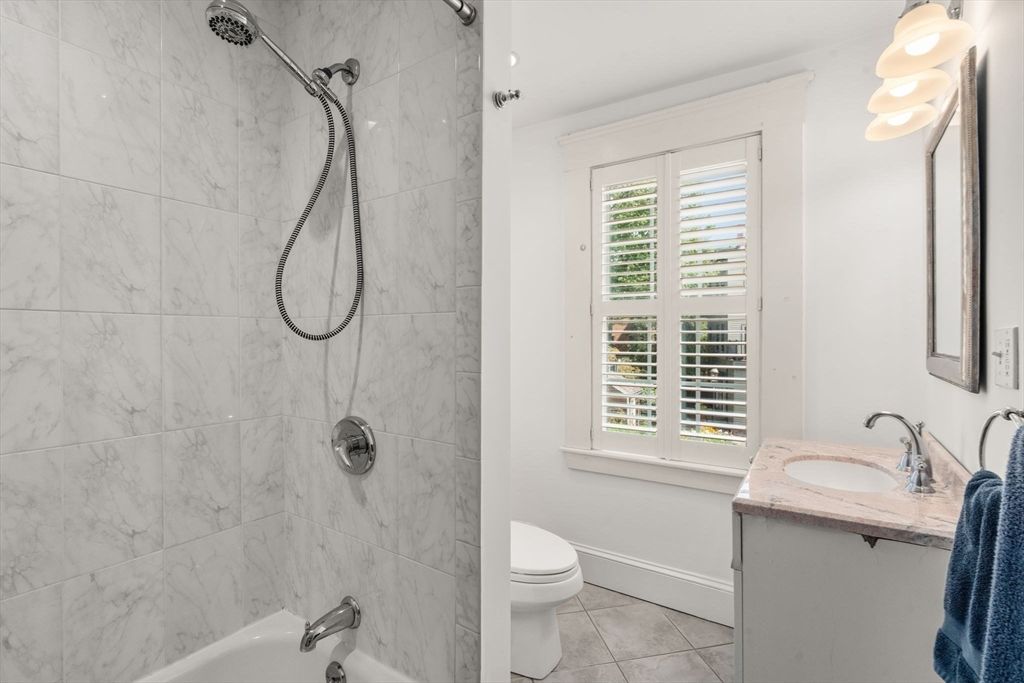 Bathroom, Interior, Marble Walls