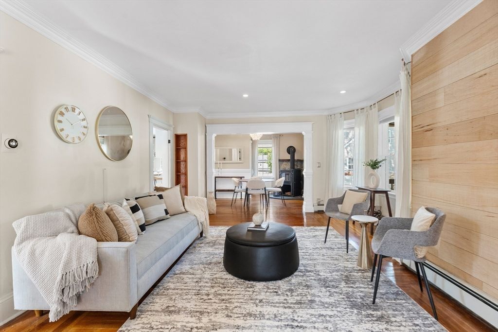 Interior, Living room, Recessed Lighting, Wood Texture Flooring, Wooden Walls