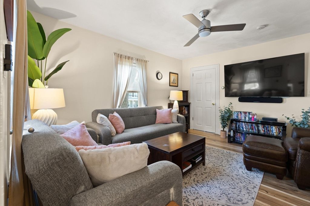 Interior, Living room, Wood Texture Flooring
