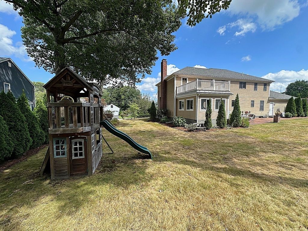 Backyard, Exterior, Playground