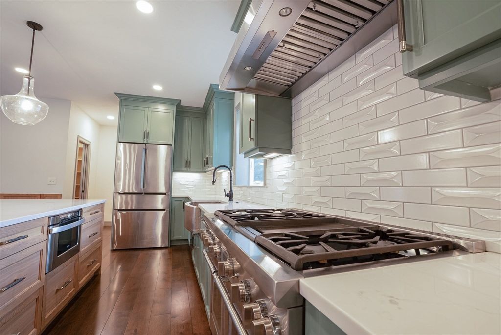 Interior, Kitchen, Pendant Lights, Recessed Lighting, Stainless Steel Appliances, Wood Texture Flooring