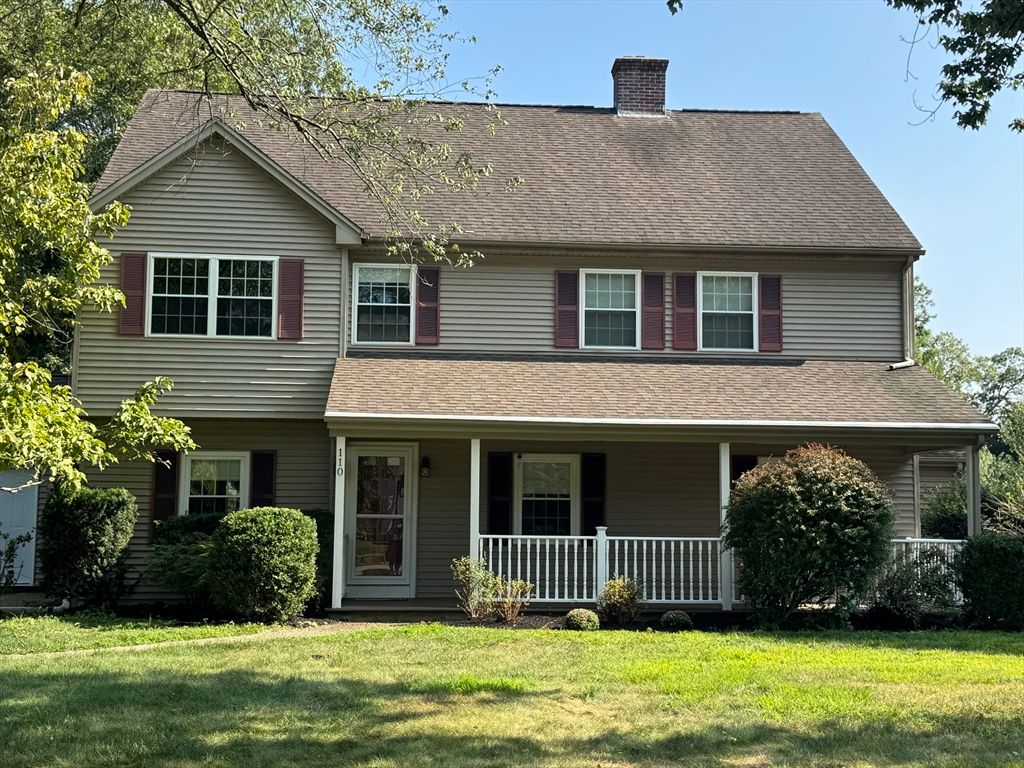 Exterior, Facade, Cape Cod