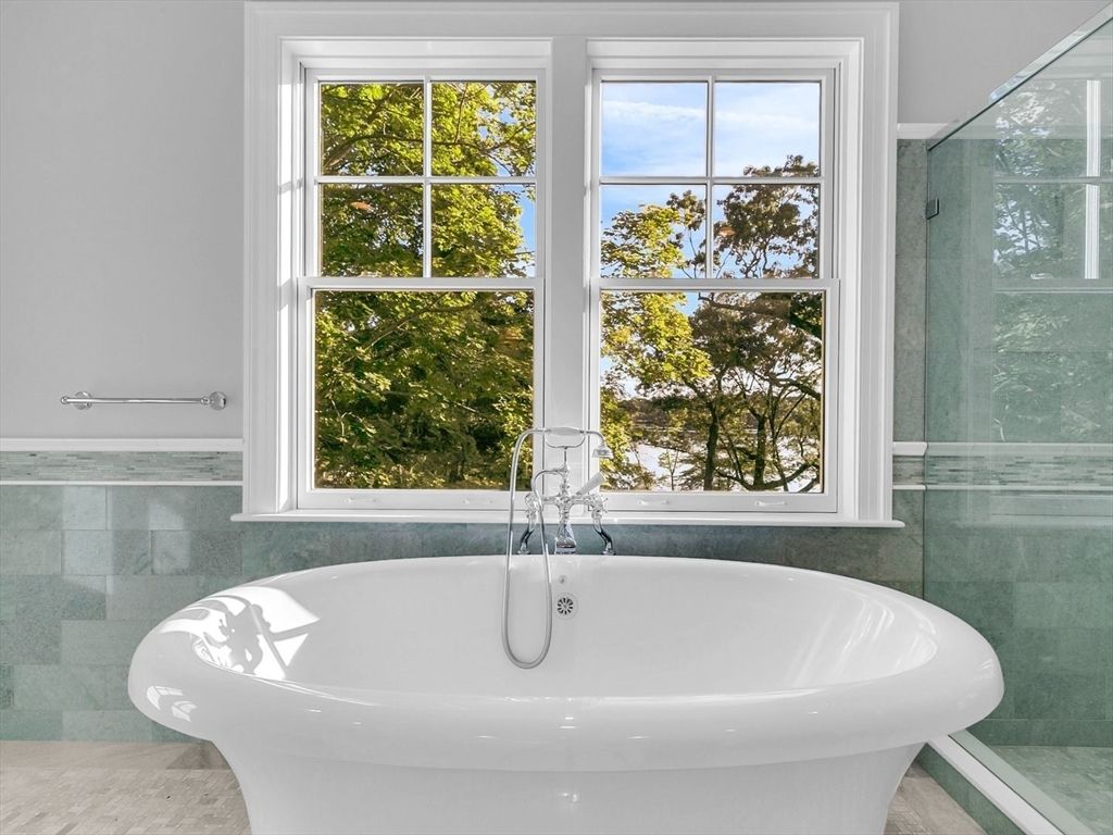Bathroom, Free Standing Baths, Glass Shower, Interior