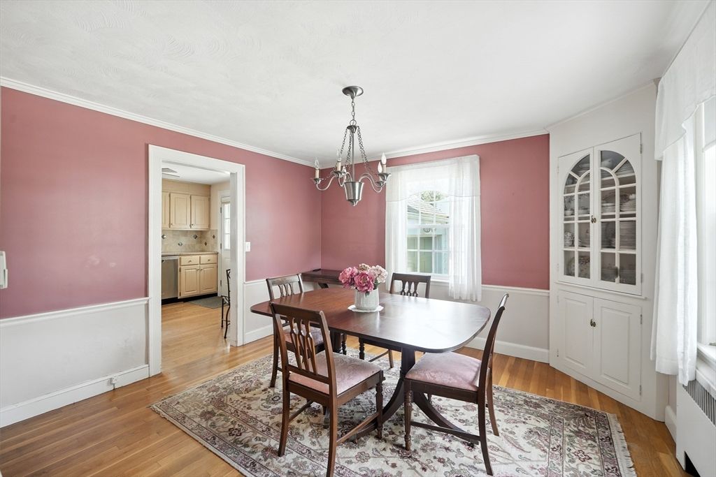 Chandelier, Dining room, Interior, Pendant Lights, Wood Texture Flooring